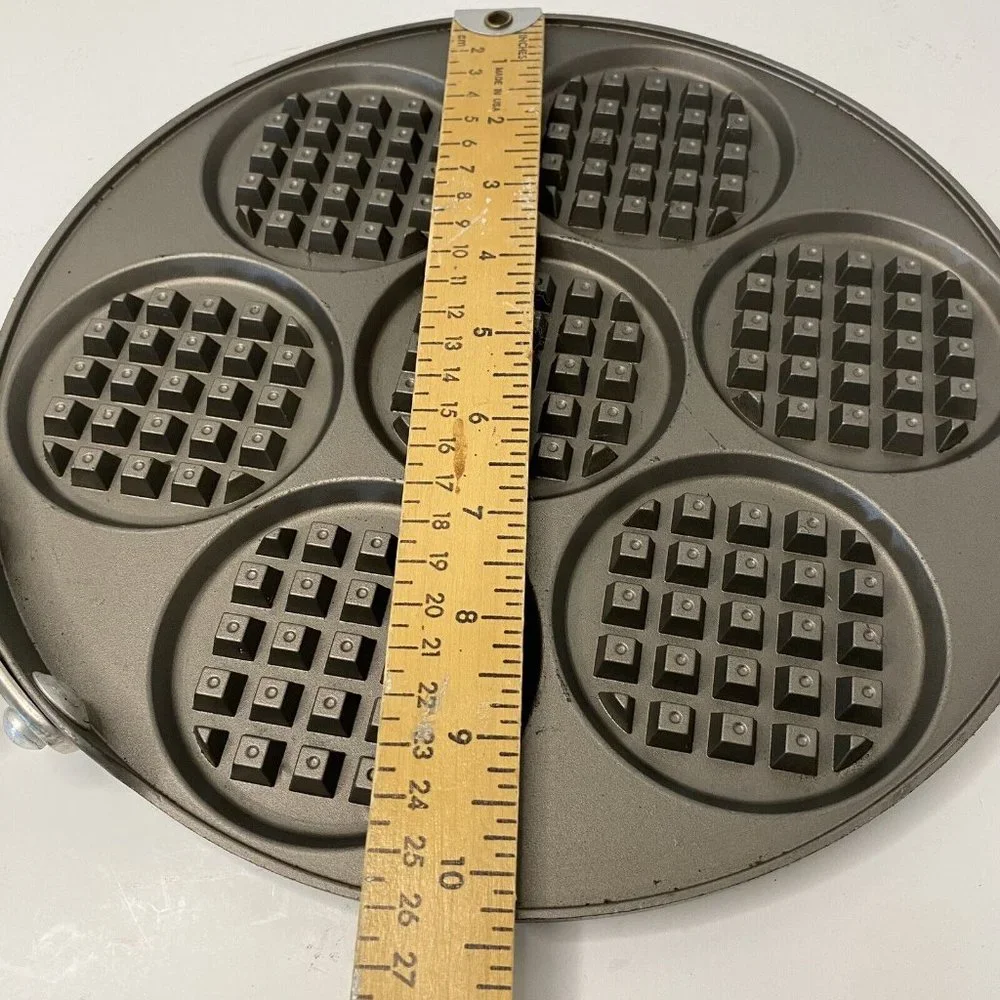 Nordic Ware silver dollar pancake‎ waffle pan griddle nonstick ovenproof 10